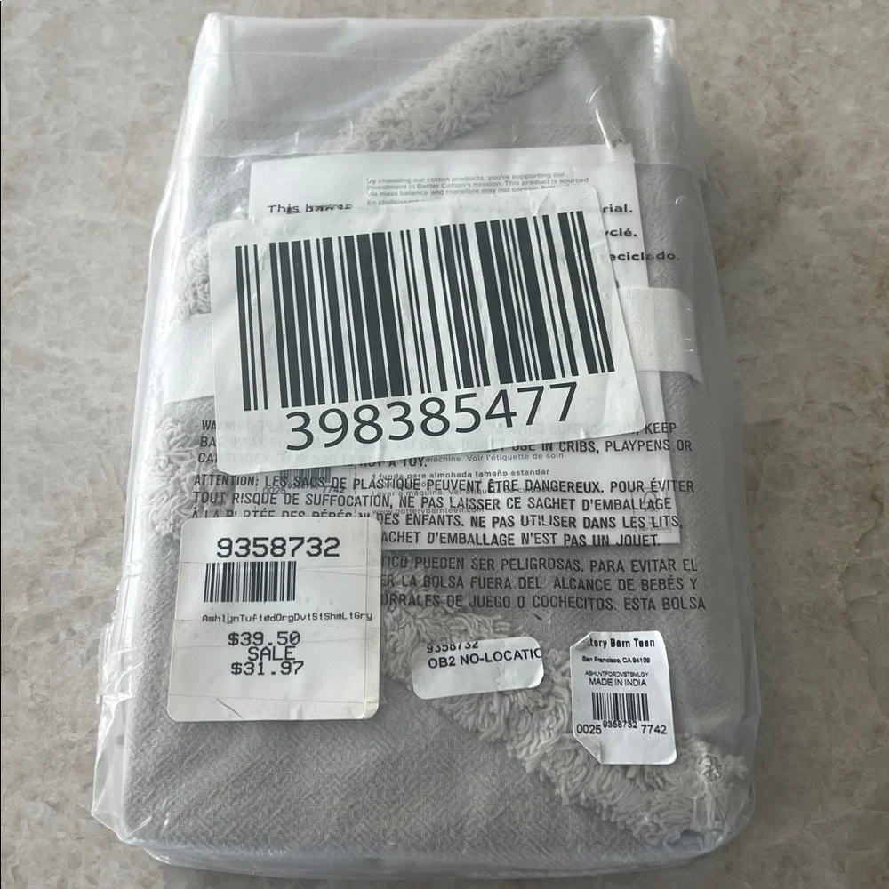 Pottery Barn Teen Ashlyn Tufted Standard Sham Light Gray NEW